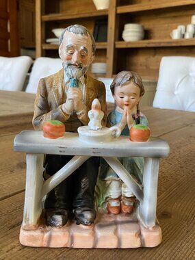 Figurine Vintage Norleans Porcelain Old Man & Child Praying Figurine Japan Rare